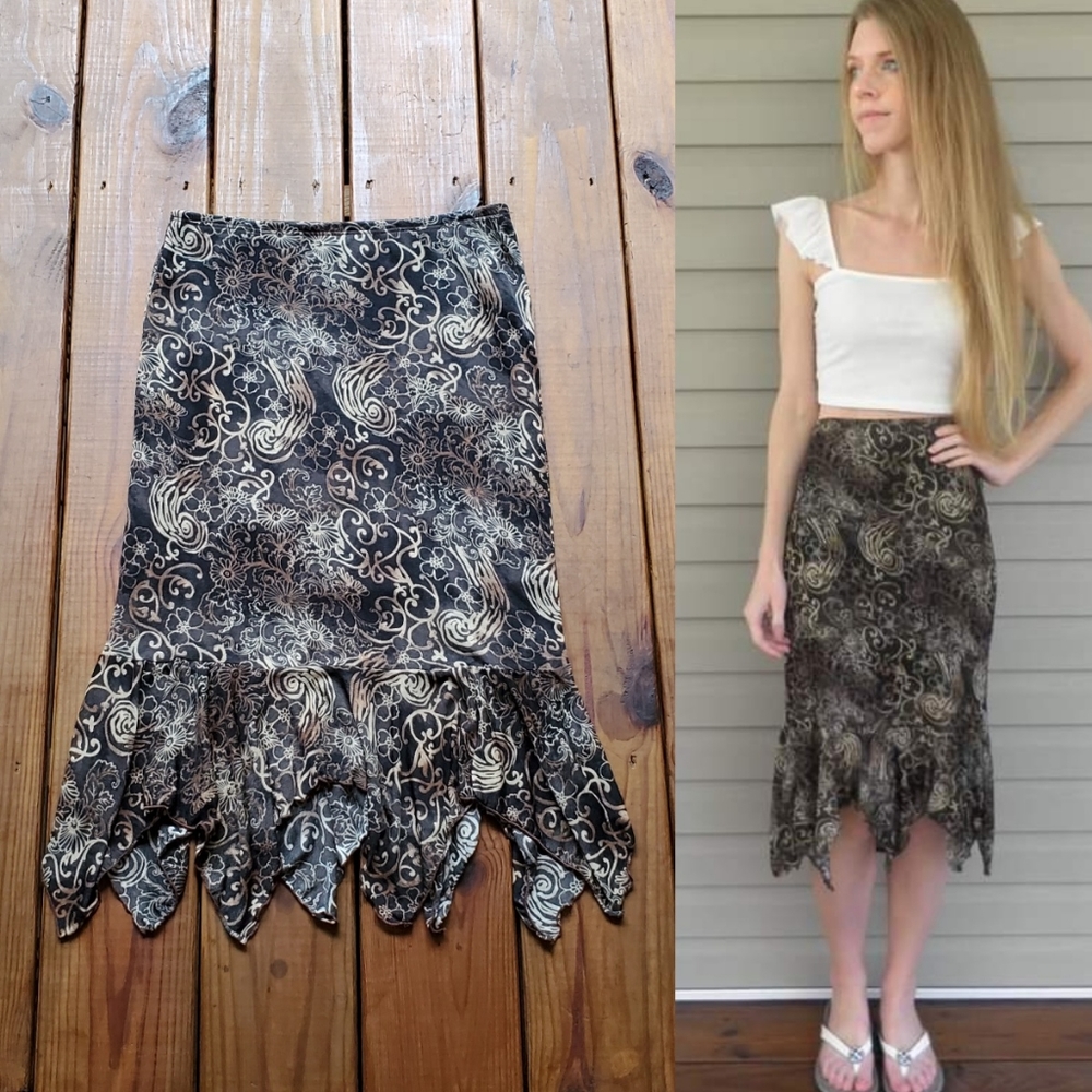 Vintage y2k L brown black floral fitted ruffle hem skirt